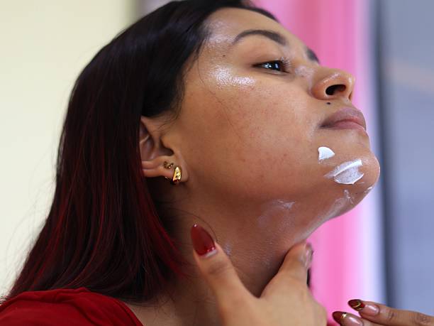 Oily skin fall skincare routine with lightweight hydration and moisturizer
